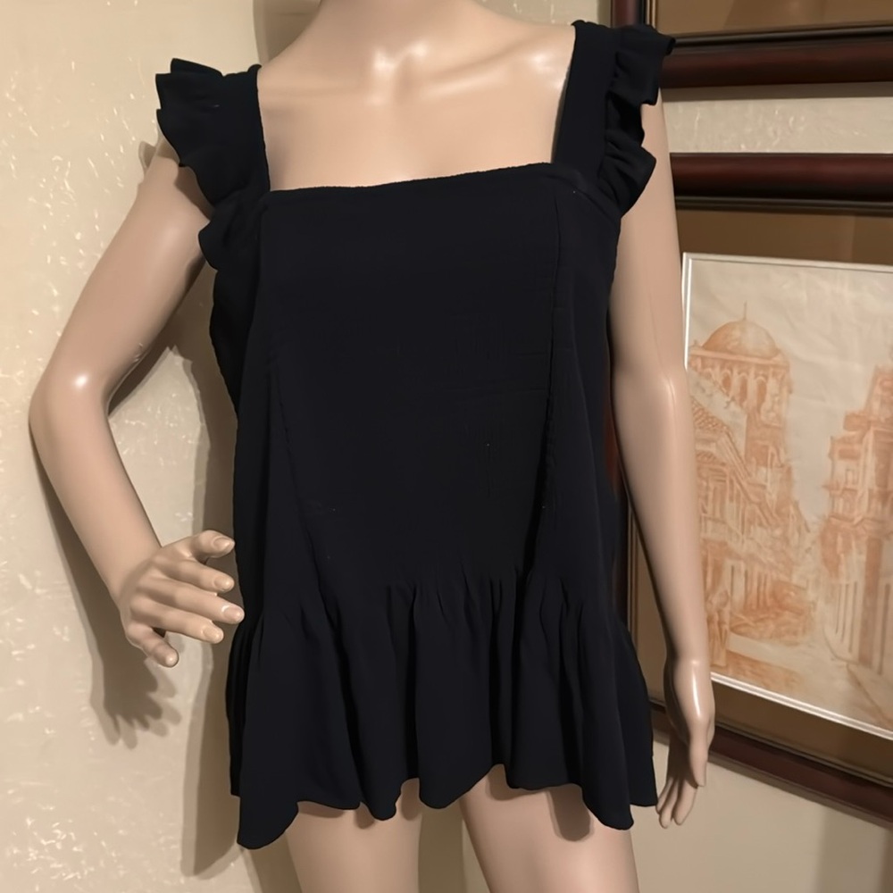 Torrid Women’s Black Smocked Summer Top sz 4 4X